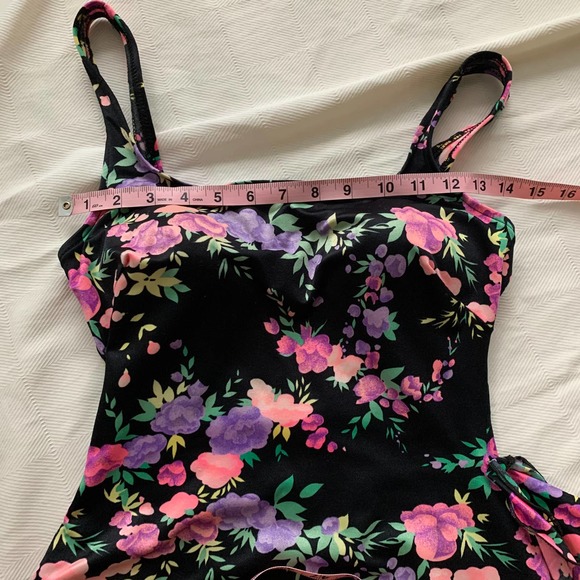 Vintage Maxine of Hollywood Floral Skirt Swimsuit - Picture 6 of 11